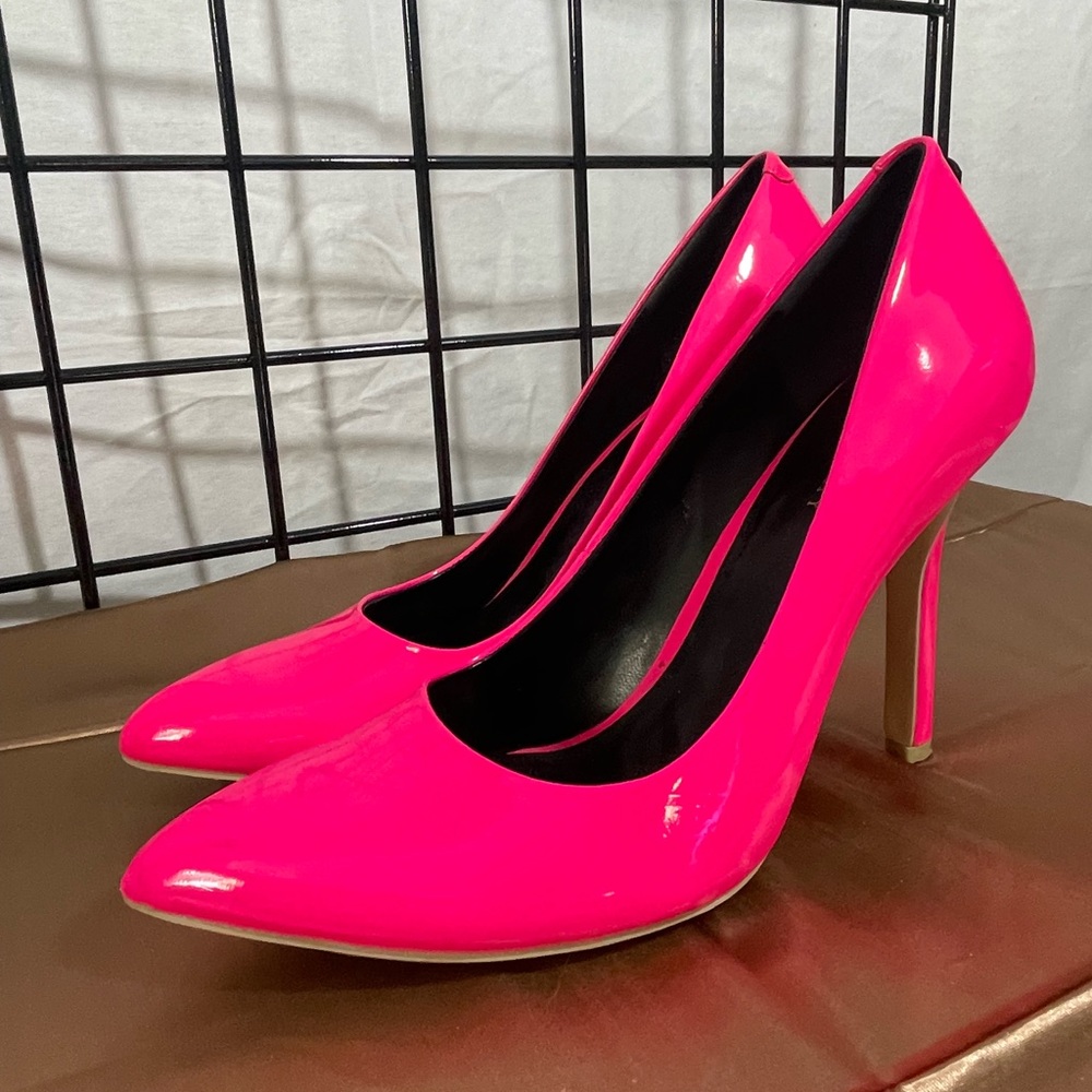 Sole Society neon pink stiletto heels size 8.5